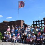 Toruń Tourist - wycieczka szkolna przed Zamkiem Krzyżackim, wiosna 2017